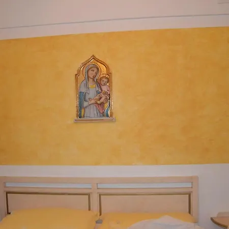 La Mammola Bed & Breakfast